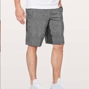 Lululemon T.H.E. Short *Linerless 11" size M